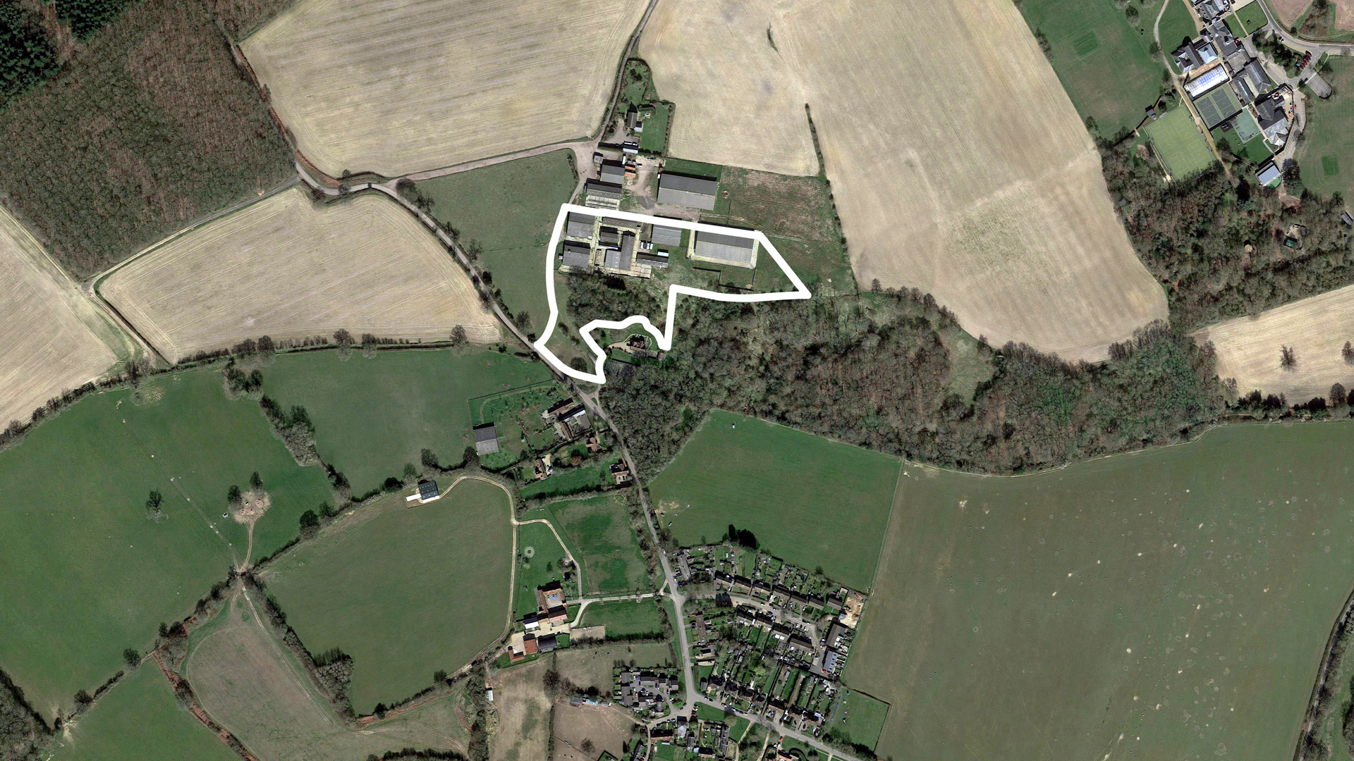 Agricultural buildings for sale at Ballingdon Farm aerial image