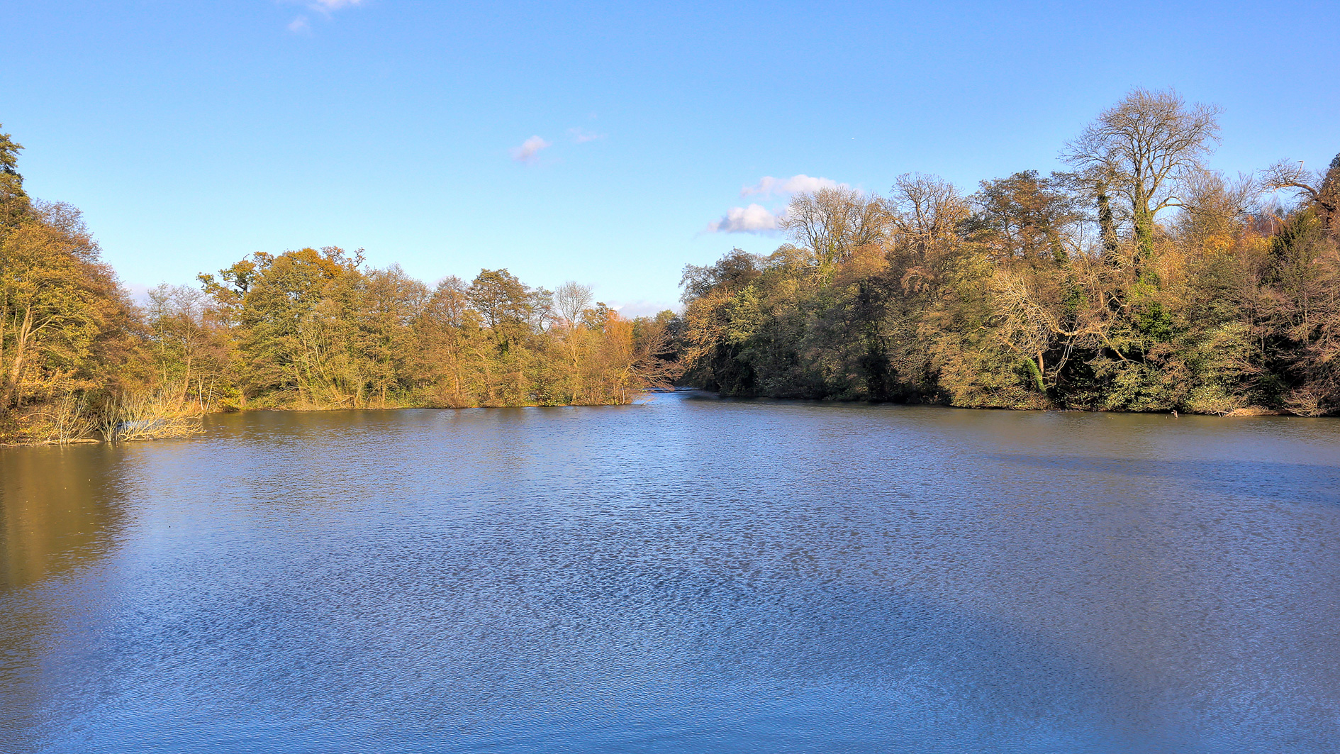 Lake for sale in Sevenoaks