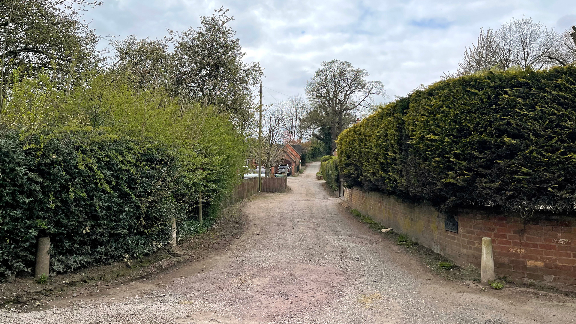 Land for sale with road frontage in Trysull