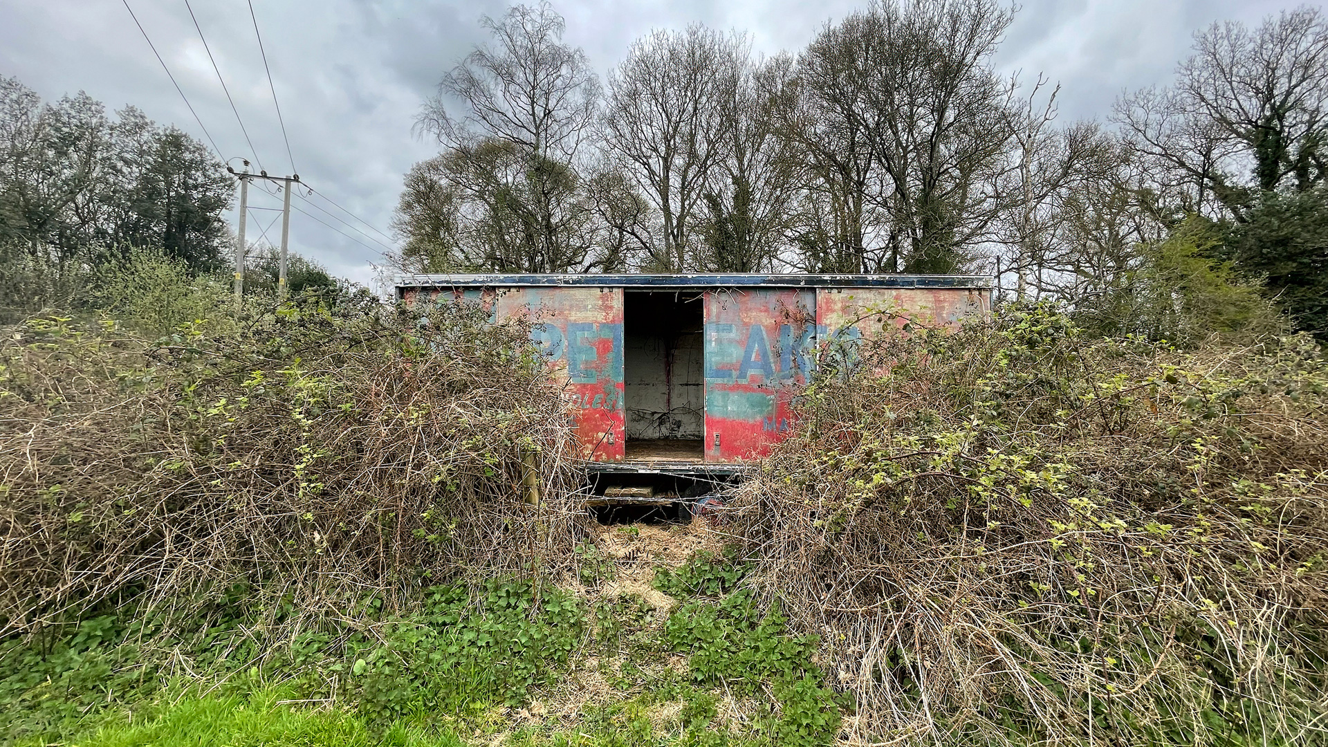 Land with container for sale in Ufton Nervet, Reading