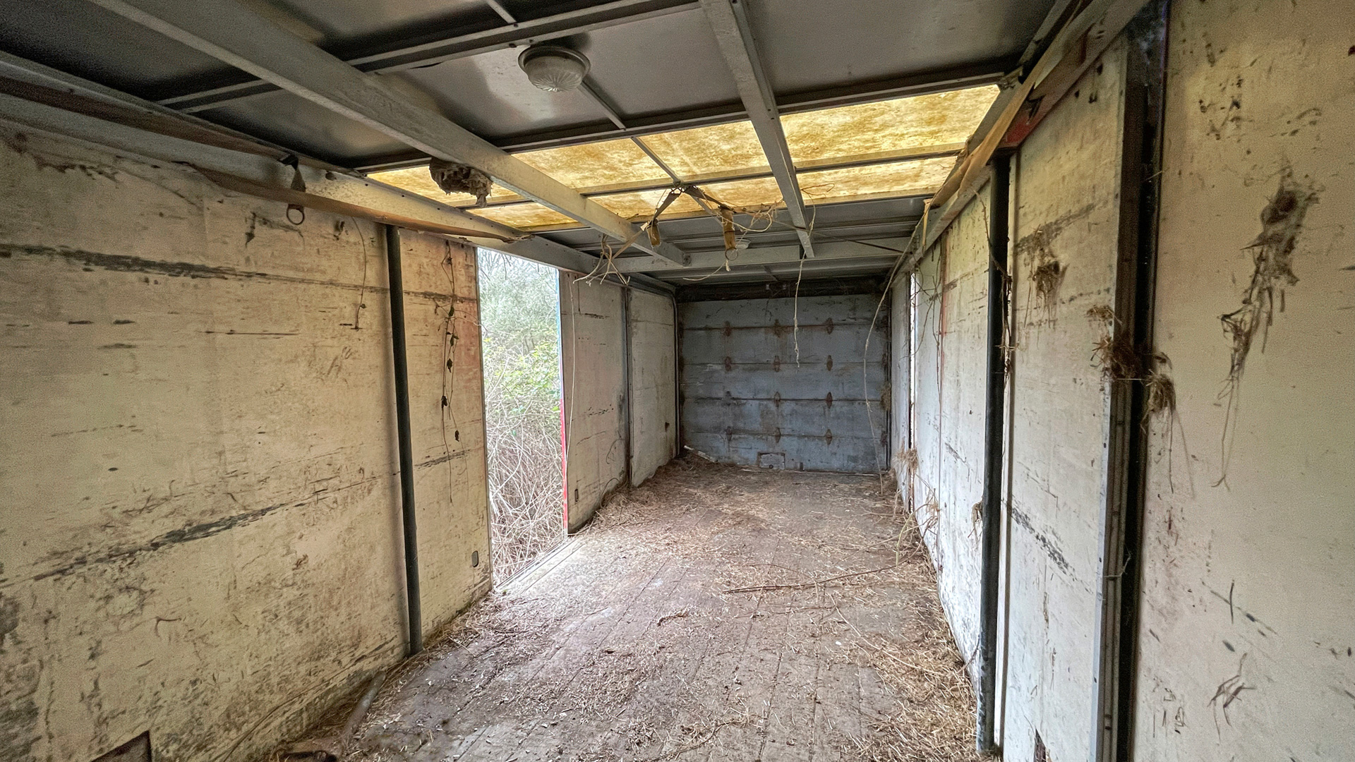 Land with trailer for sale in Ufton Nervet, Reading